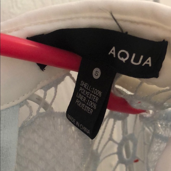 Blue lace dress - Picture 3 of 3